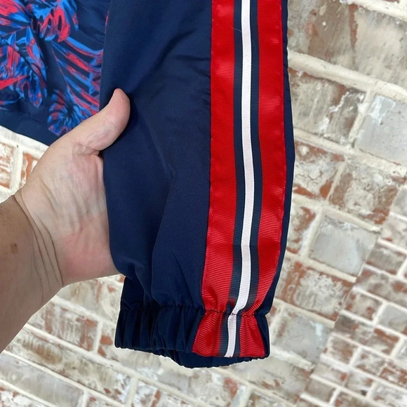 Five.By.Five Masterpiece Red, White, Blue Floral Striped Lightweight Windbreaker - Picture 6 of 10